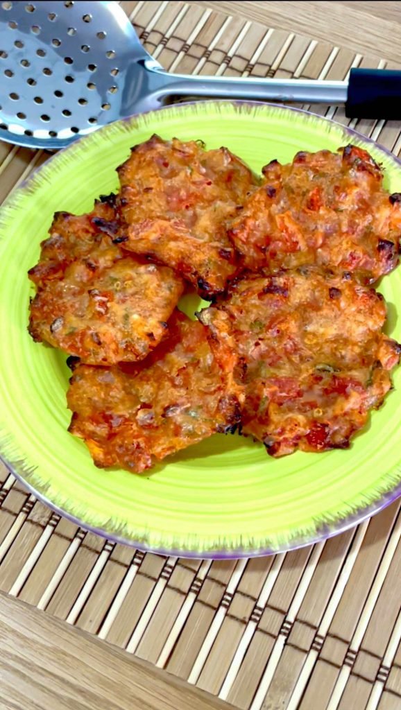 Domatokeftedes - frittelle greche al pomodoro